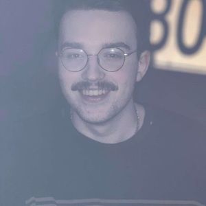 Meet your Posher, Justin